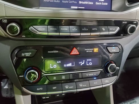 Used 2019 Hyundai Ioniq Limited FWD image 31