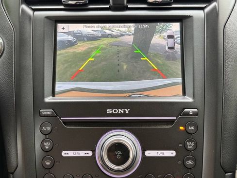 Used 2019 Ford Fusion Titanium FWD image 36