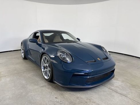 Certified 2022 Porsche 911 GT3 RWD image 9