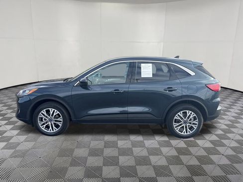 Used 2022 Ford Escape SEL image 2