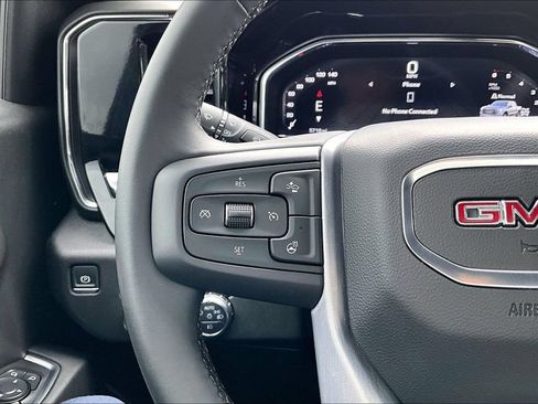 Used 2025 GMC Sierra 1500 Elevation w/ X31 Off-Road Package AWD/4WD image 28