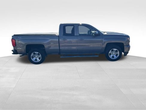 Used 2017 Chevrolet Silverado 1500 LT w/ All Star Edition image 7