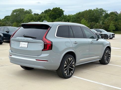 New 2026 Volvo XC90 T8 Ultra w/ Lounge Package AWD/4WD image 5