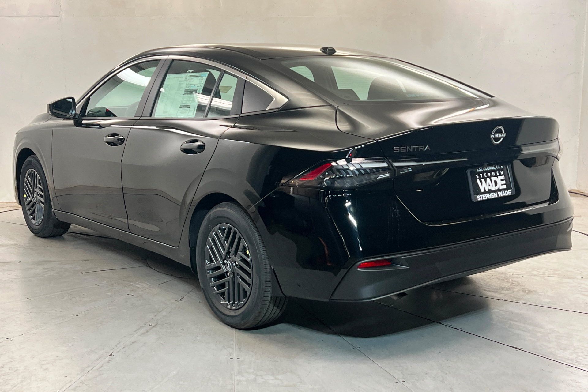 New 2027 Nissan Sentra SV w/ SV Convenience Package FWD image 3