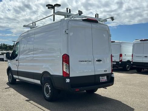 New 2026 Ford Transit 250 148 Medium Roof RWD image 5