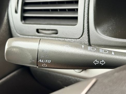 Used 2010 Chevrolet Cobalt LT FWD image 27