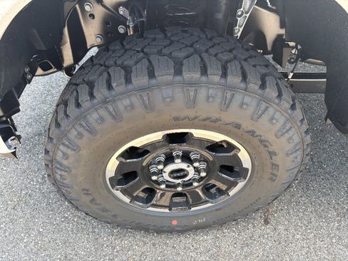 New 2026 Ford F350 Platinum w/ Tremor Off-Road Package AWD/4WD image 9