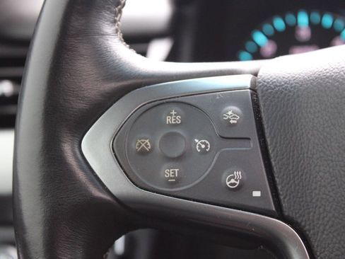 Used 2017 Chevrolet Tahoe LT w/ LT Signature Package image 35