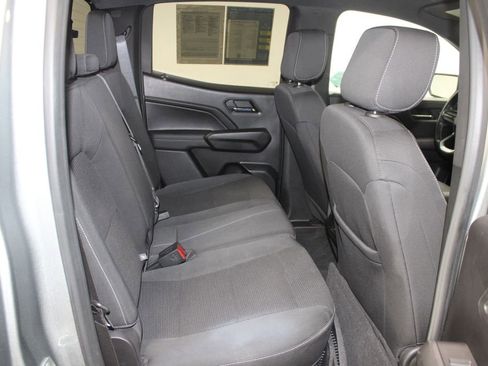 Used 2023 Chevrolet Colorado LT image 29
