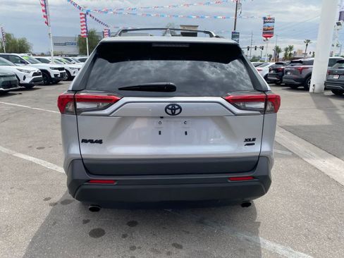 Used 2023 Toyota RAV4 XLE Premium AWD/4WD image 7