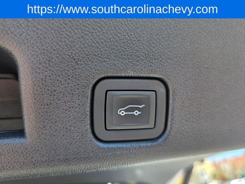 Certified 2024 Chevrolet Traverse LT image 34