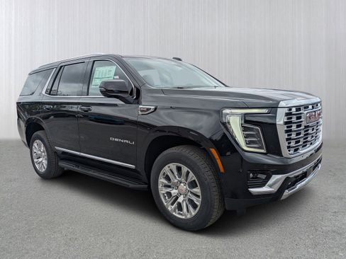 New 2026 GMC Yukon Denali AWD/4WD image 1