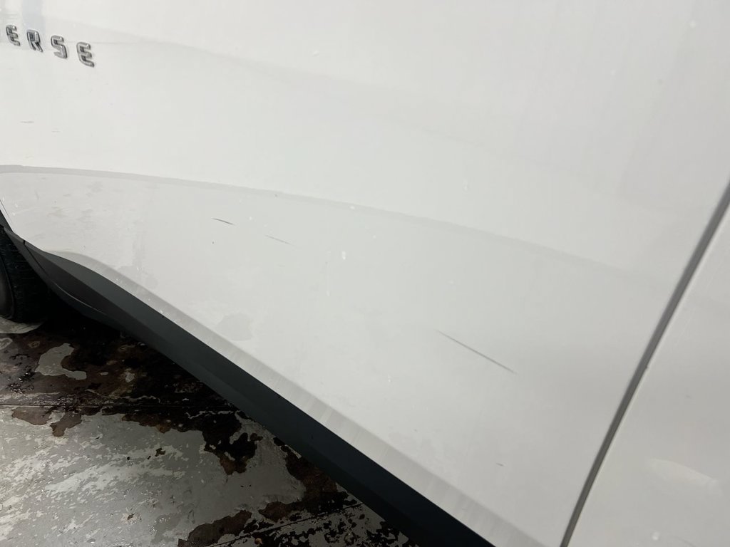 Used 2018 Chevrolet Traverse LS w/ LPO, Floor Liner Package AWD/4WD image 33