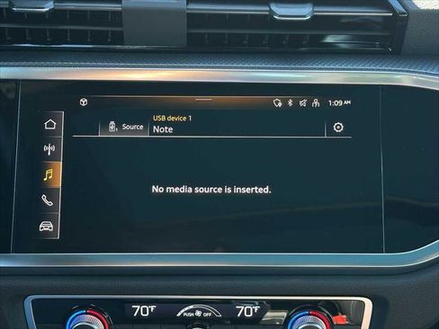 New 2025 Audi Q3 2.0T Premium image 26