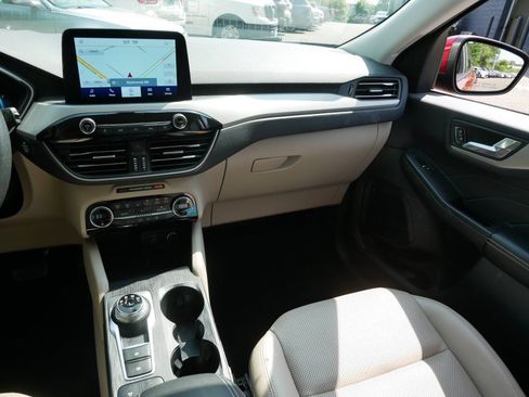 Used 2021 Ford Escape SEL w/ Technology Package AWD/4WD image 13
