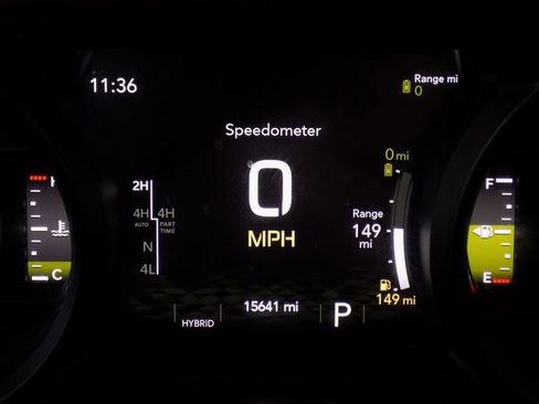 Certified 2025 Jeep Wrangler Unlimited Sahara w/ Safety Group AWD/4WD image 17