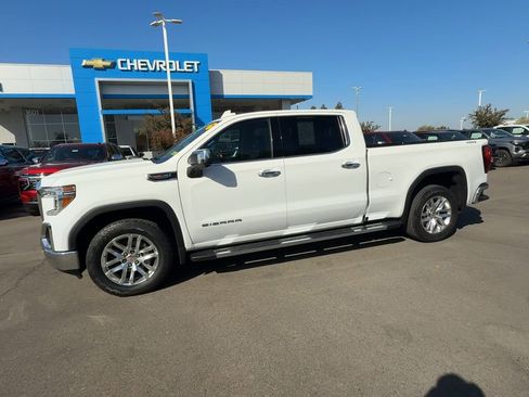 Used 2022 GMC Sierra 1500 SLT w/ SLT Premium Plus Package image 3