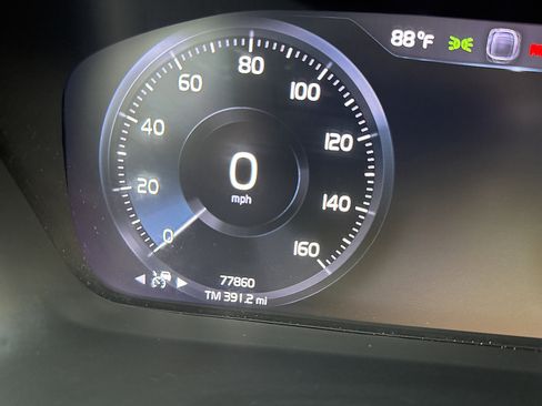 Used 2019 Volvo XC40 T5 Momentum AWD/4WD image 47