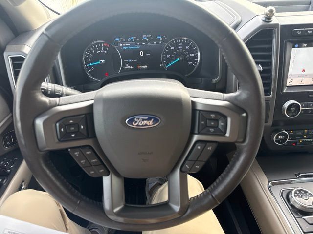 Used 2019 Ford Expedition Max XLT w/ Equipment Group 202A AWD/4WD image 19