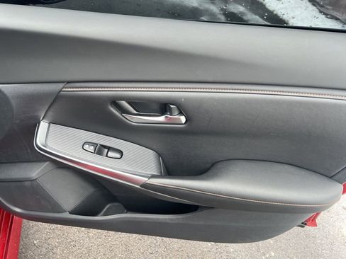 Certified 2023 Nissan Sentra SR w/ Trunk Package image 22