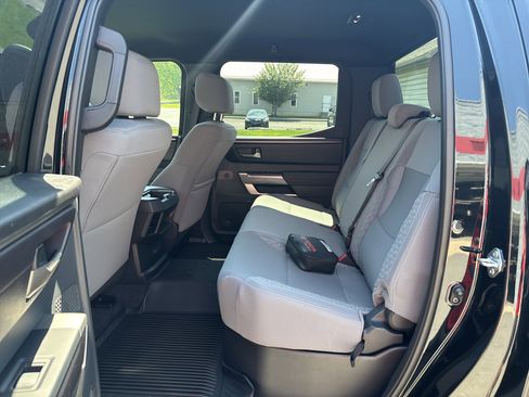Certified 2025 Toyota Tundra SR5 w/ SR5 Convenience Package AWD/4WD image 13