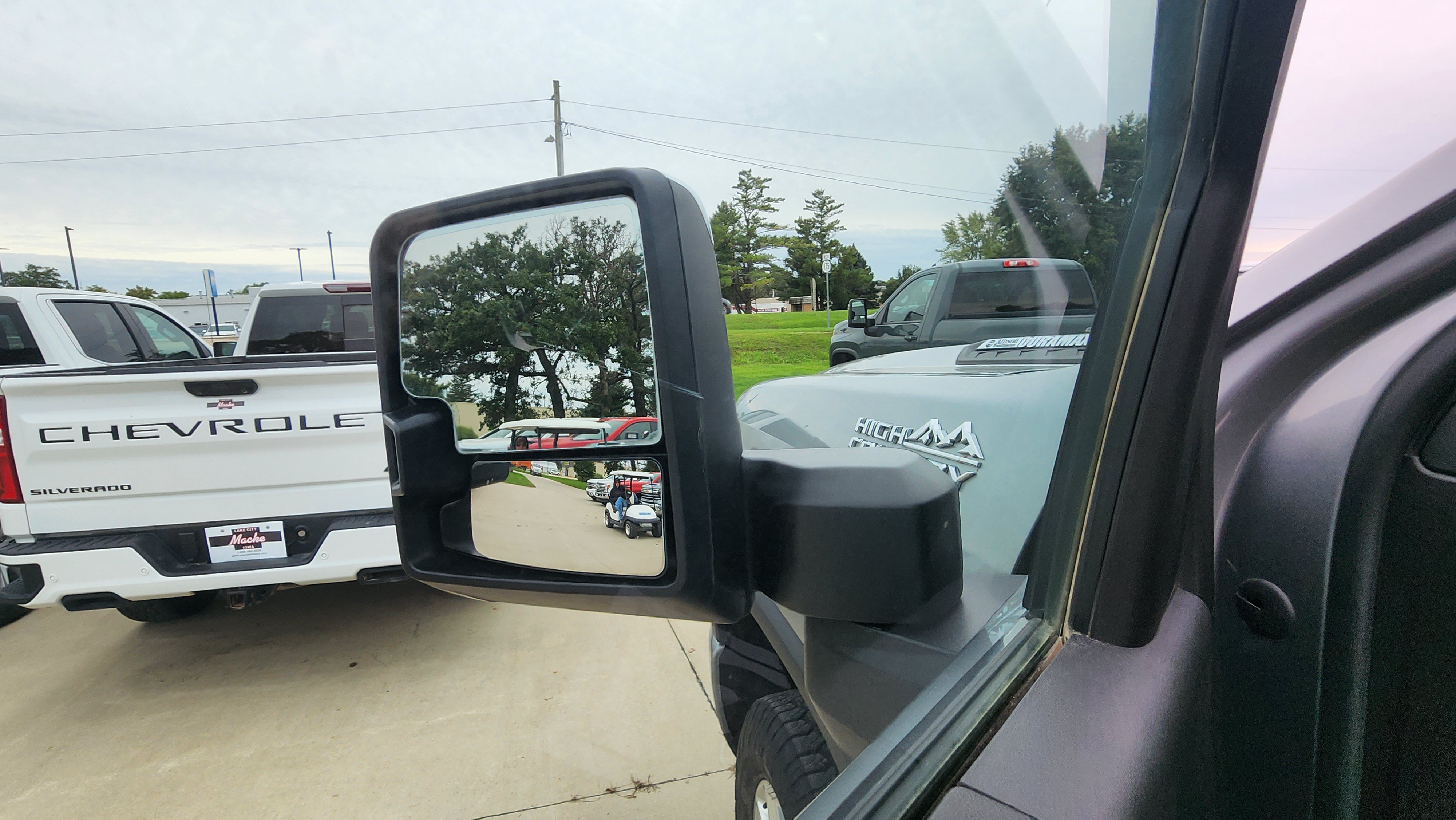 Certified 2025 Chevrolet Silverado 3500 High Country w/ Technology Package AWD/4WD image 11