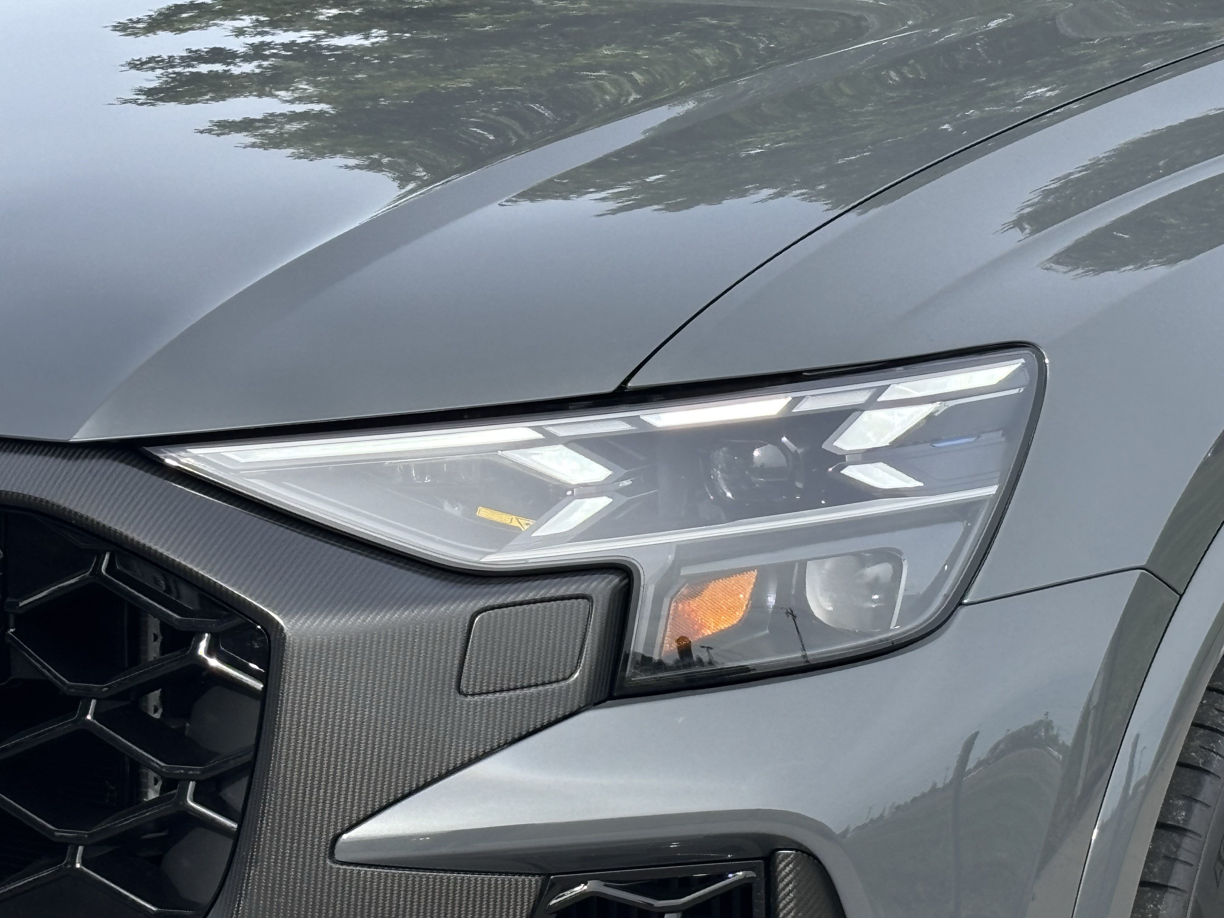 Used 2026 Audi RS Q8 performance AWD/4WD image 6