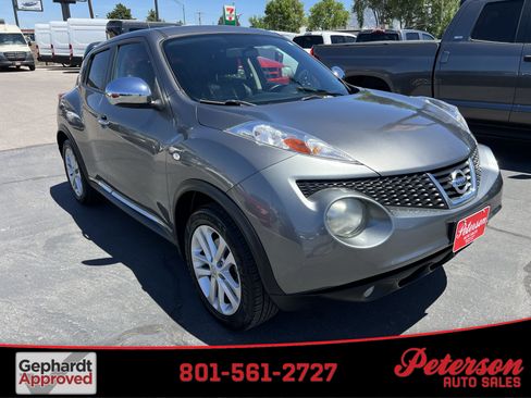Used 2011 Nissan Juke SL w/ Chrome Pkg AWD/4WD image 1