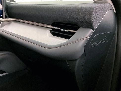 New 2026 Ford Explorer Active image 15