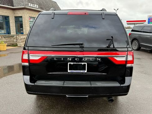 Used 2016 Lincoln Navigator Reserve image 6