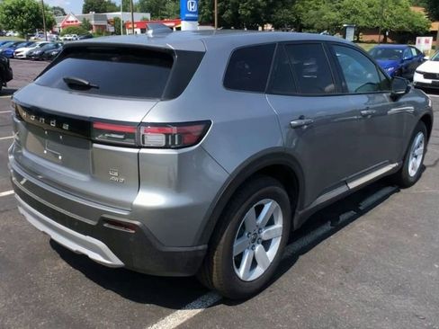 New 2025 Honda Prologue EX image 9