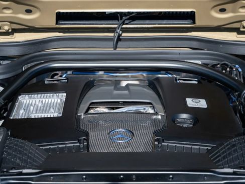 Used 2024 Mercedes-Benz G 63 AMG Squared image 12