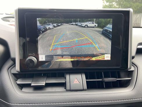 Used 2025 Toyota RAV4 XLE w/ Convenience Package FWD image 24