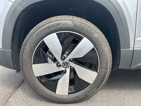 Used 2025 Volkswagen Taos S AWD/4WD image 12
