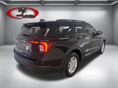 New 2026 Ford Explorer Active RWD image 6