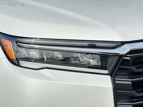 New 2026 Honda Pilot Touring image 33