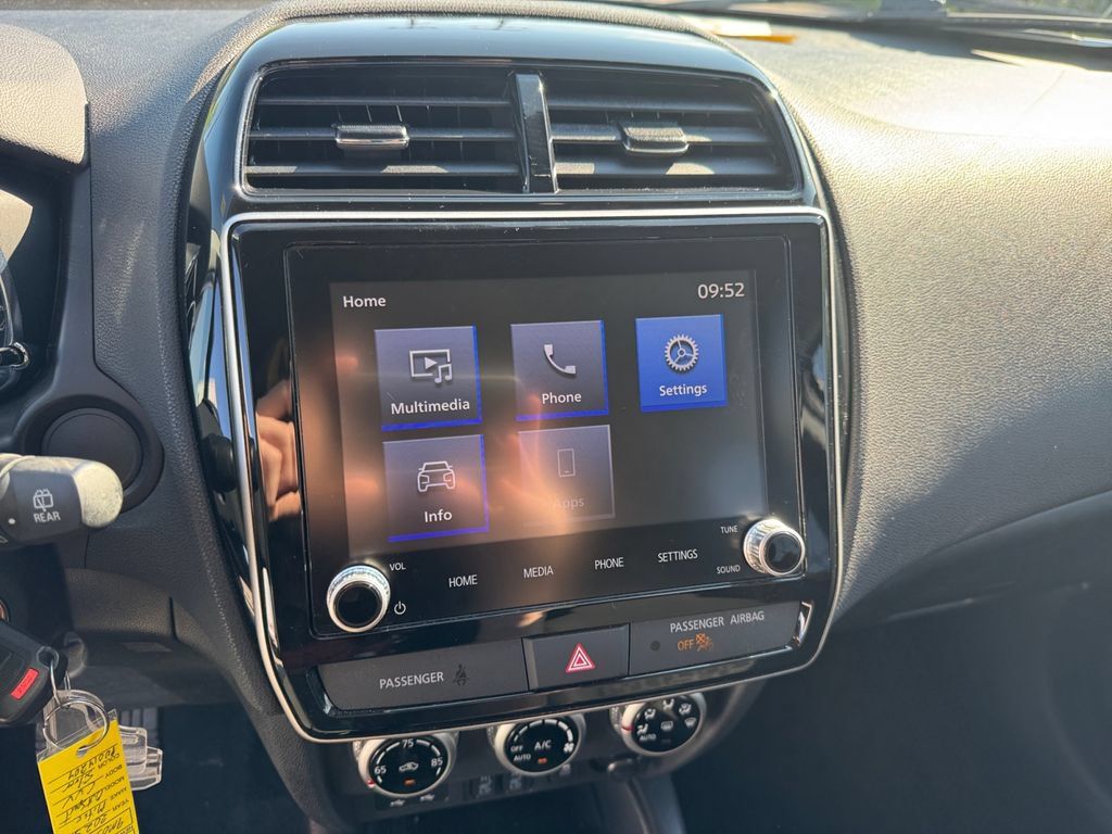 Used 2023 Mitsubishi Outlander Sport AWD image 19