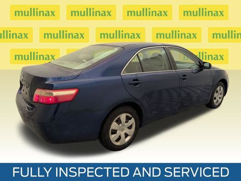 Used 2008 Toyota Camry LE image 3
