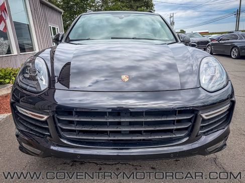Used 2016 Porsche Cayenne GTS AWD/4WD image 3