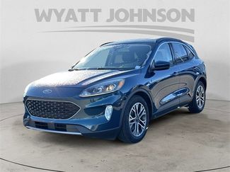 Used 2020 Ford Escape SEL video 1