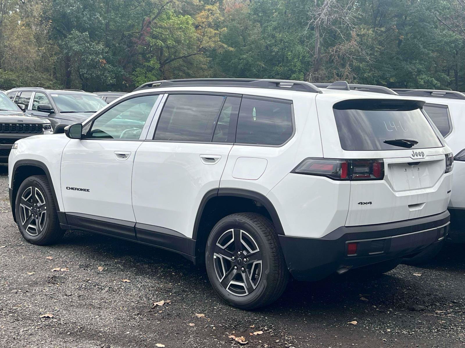 New 2026 Jeep Cherokee Laredo AWD/4WD image 3