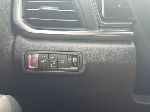New 2026 GMC Terrain Elevation w/ Elevation Premium Package AWD/4WD image 14