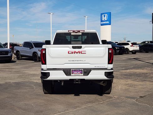 New 2026 GMC Sierra 2500 Denali w/ Denali Reserve Package image 8