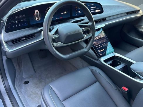 Used 2024 Lucid Air Touring AWD/4WD image 4
