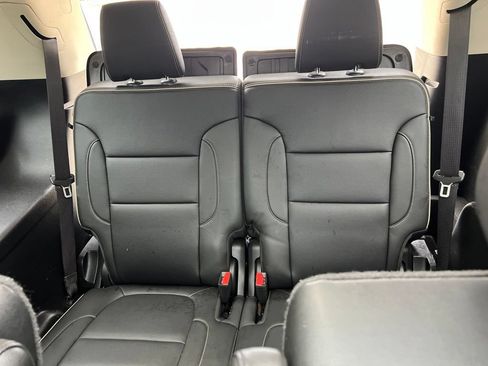 Used 2023 GMC Acadia Denali w/ Trailering Package AWD/4WD image 24