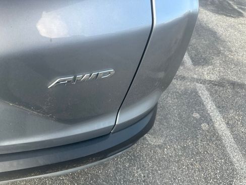 Used 2017 Honda CR-V EX image 7