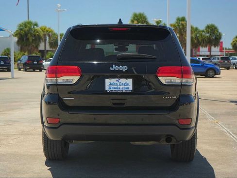 Used 2018 Jeep Grand Cherokee Laredo RWD image 5