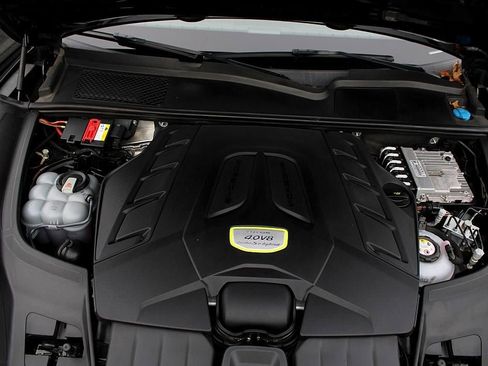 Used 2020 Porsche Cayenne Turbo S AWD/4WD image 10