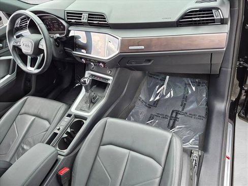 Certified 2023 Audi Q3 2.0T Premium Plus w/ Premium Plus Package AWD/4WD image 20