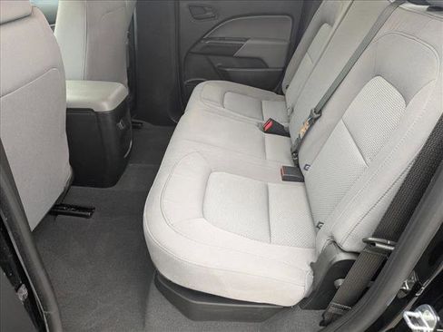 Used 2019 Chevrolet Colorado W/T image 17